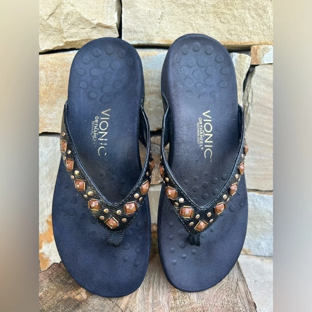 VIONIC Rest Floriana Black toe post Sandals w/Eye-Catching Beaded Design Sz-6. N